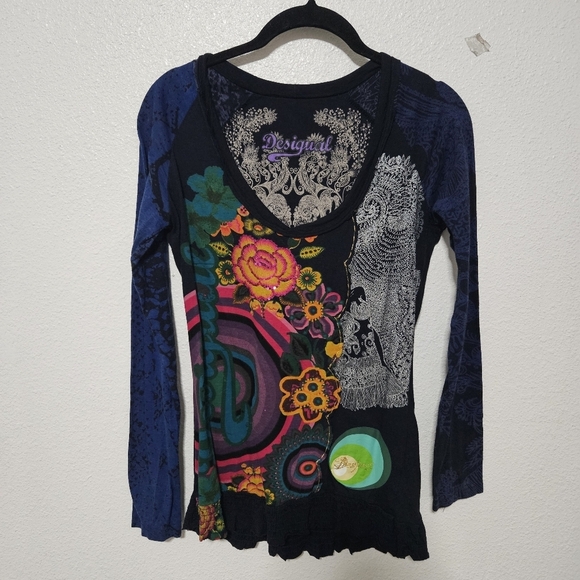 Desigual floral top size medium - Picture 1 of 15